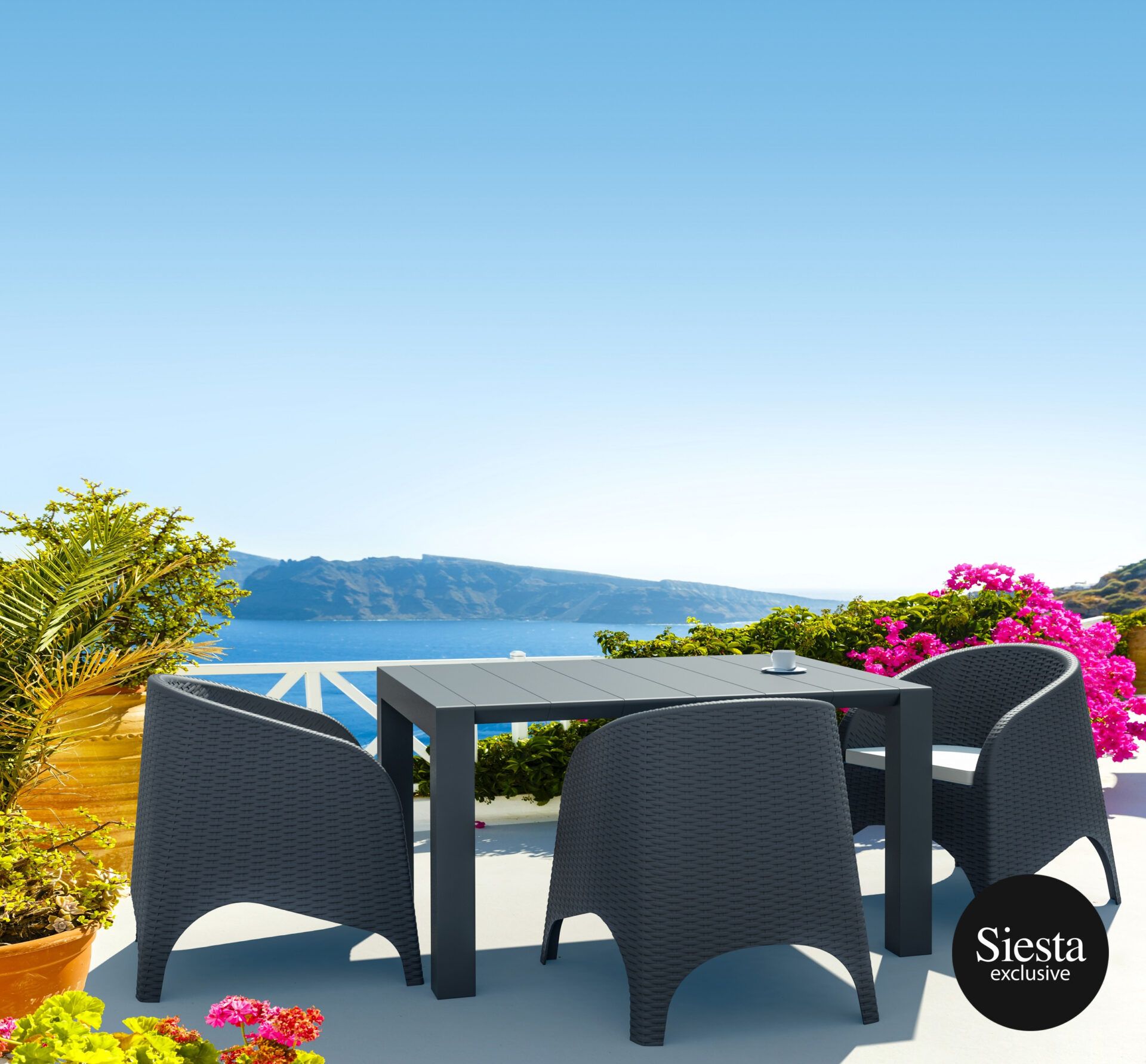 Vegas Table/Aruba Armchair 3 Seat Rattan Package - Anthracite