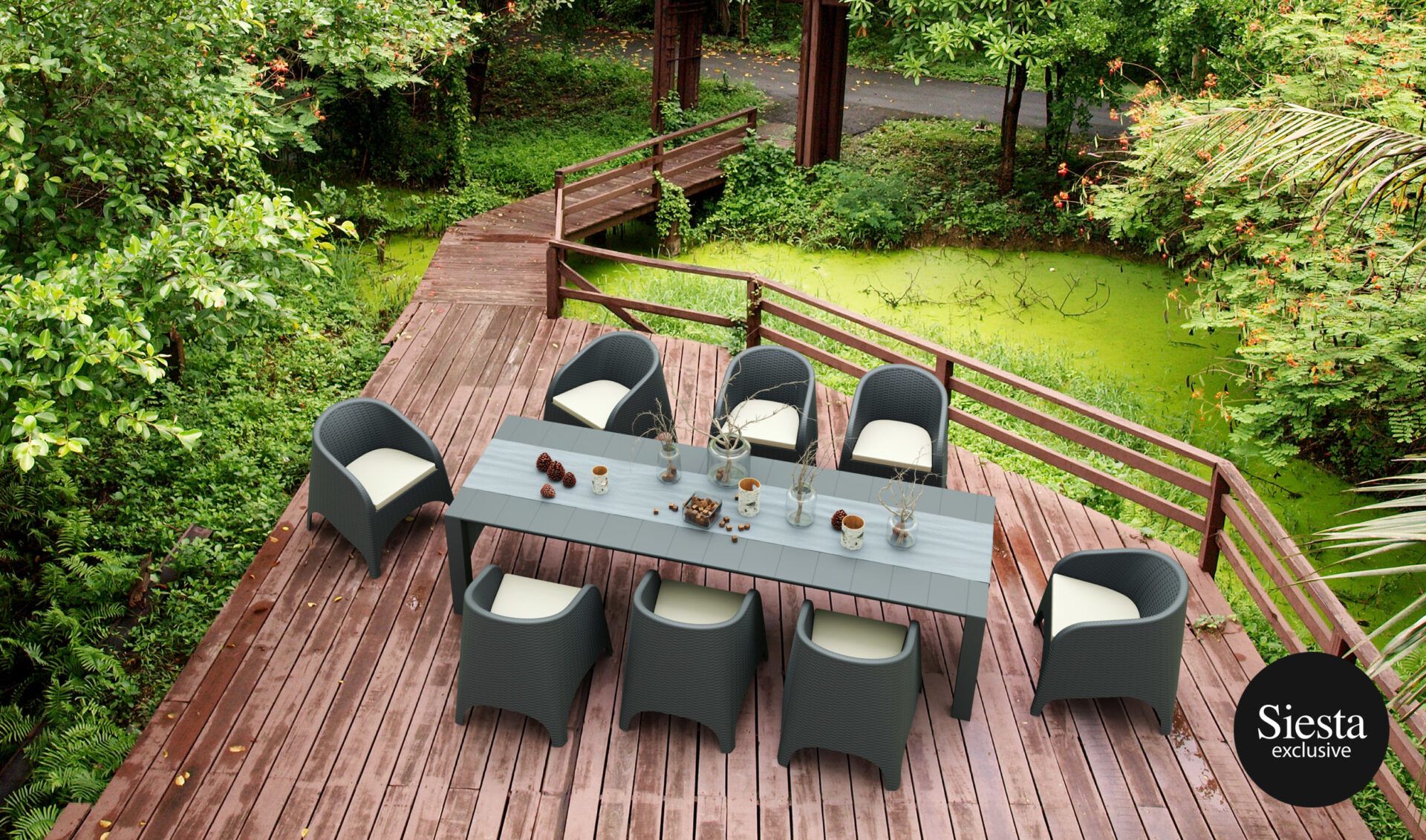 Vegas XL Table/Aruba Armchair 8 Seat Rattan Package - Chocolate