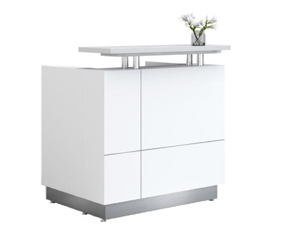 Receptionist