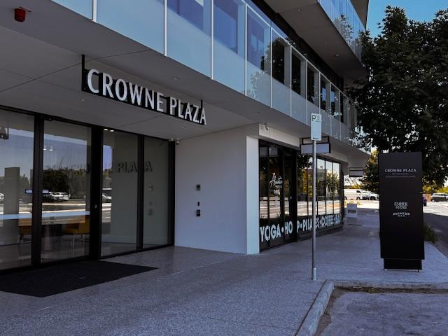 Crowne Plaza Mawson Lakes