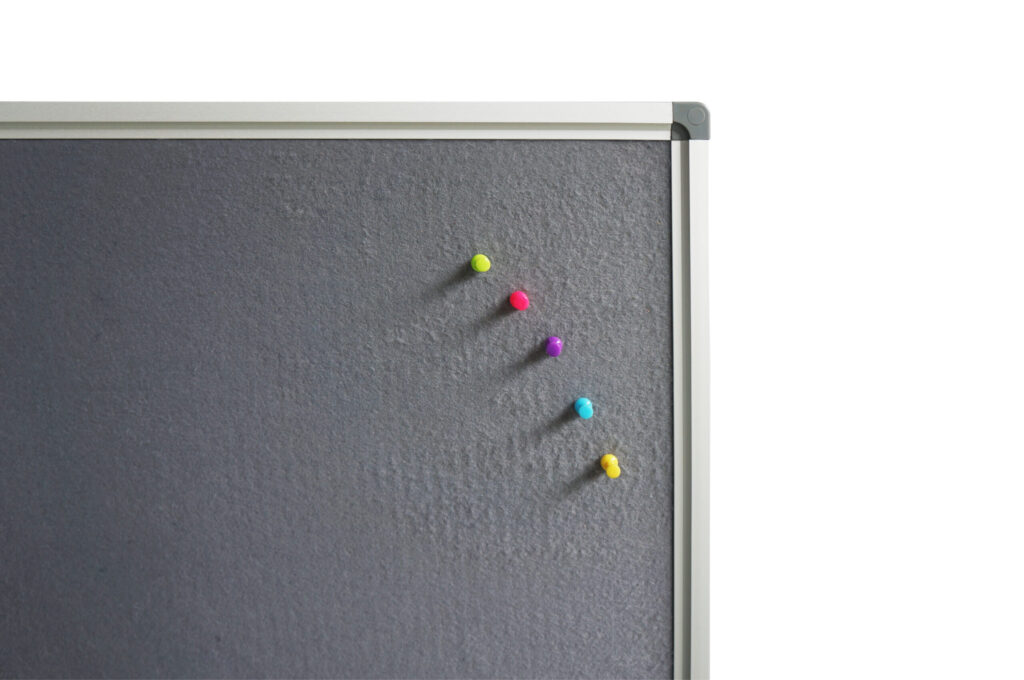 Pinboard (1200W x 900H x 15D) image