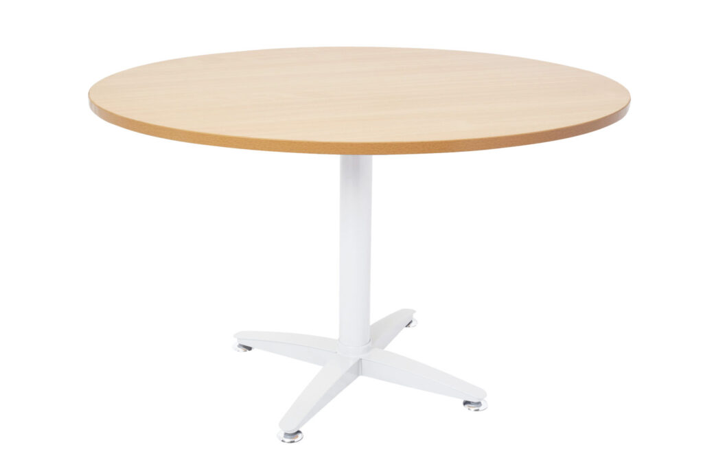 4 Star Round Table (900W x 730H x 900D) image