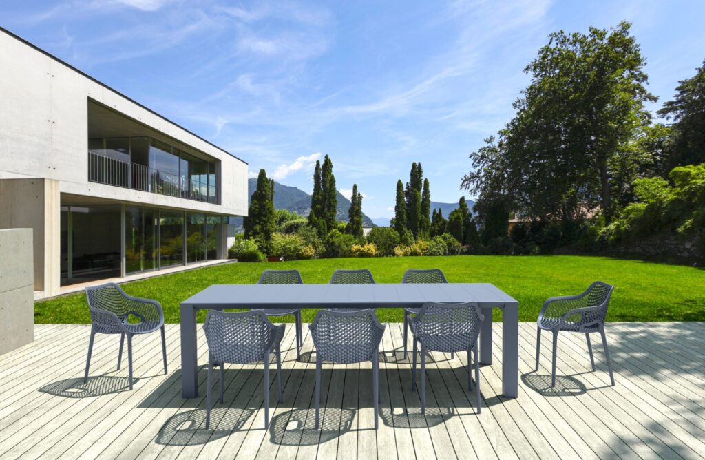 Vegas XL Table/Air XL Armchair 8 Seat Package – White image